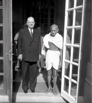Gandhi Herbert Hoover